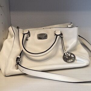Michael Kors Cream Leather Shoulder Bag